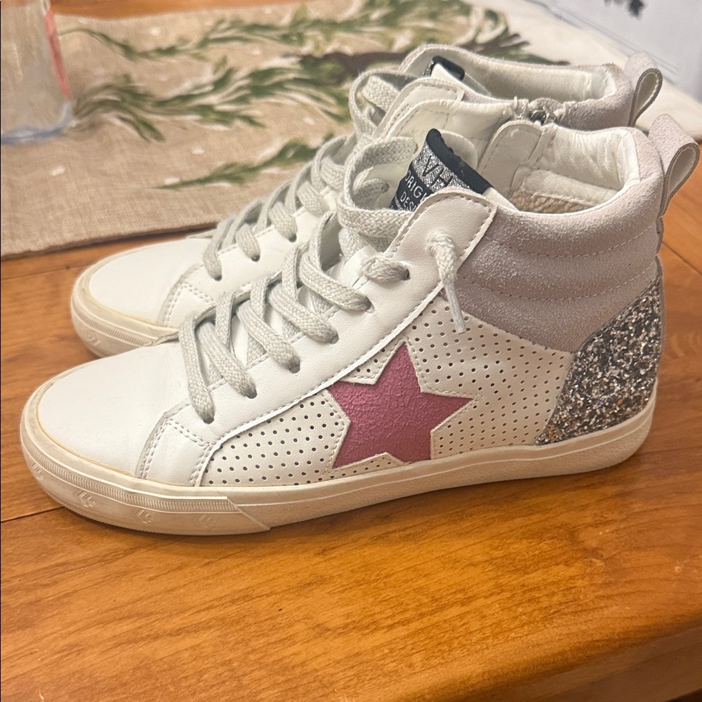 Vintage Havana White and Pink High-Top Sneakers